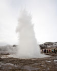 Geysir erupting