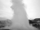 Geysir erupting